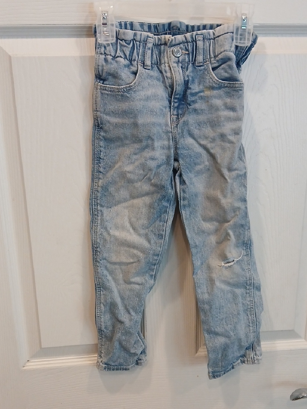 5/25 GAP Light Wash Blue Kids Jeans